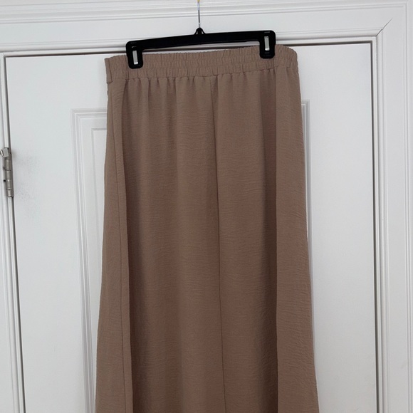 Chic A-Line Tan Skirt with Ring Accent - Picture 9 of 11